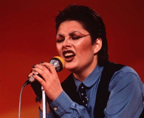 Affectionately referred to as la voce e il cuore (english: Anna Oxa: 40 anni fa partiva la carriera di una regina ...