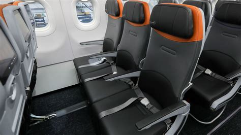 Jetblue Seats Wider In Revamped Cabin But With Less Legroom Travel Weekly
