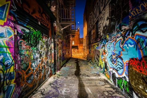 178 Dark Alley Night Graffiti Stock Photos Free And Royalty Free Stock