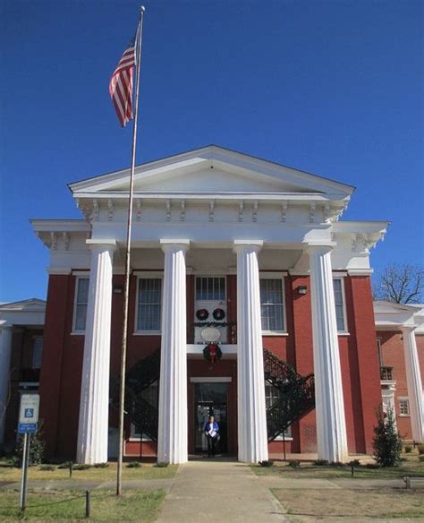 Wilcox County Courthouse Detail Camden Alabama Courthouse Fluted