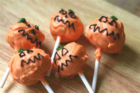 Halloween Is The Perfect Excuse To Do Some Spooky Baking With Kids