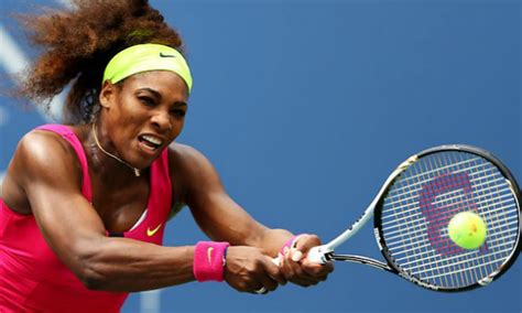 Top 10 Greatest Female Tennis Players of All Time | Sporteology