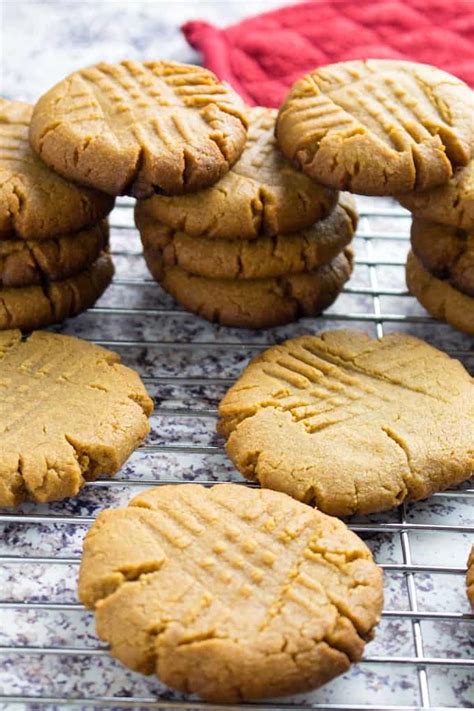 Easy Peanut Butter Cookies From Scratch To Make At Home How To Make