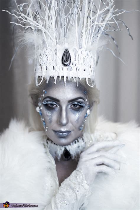 Ice Queen Adult Costume Photo 24