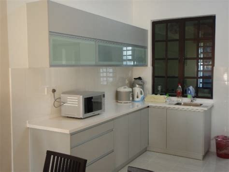 Get inspiration for your new condo or townhome with these kitchen design ideas for condos and townhomes from newhomesource.com. HOME & OFFICE RENOVATION CONTRACTOR: Condo Kitchen Design ...