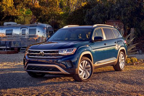 The 2021 atlas' focus on sense and sensibility also shines through in the way it drives. 2021 Volkswagen Atlas: Review, Trims, Specs, Price, New ...