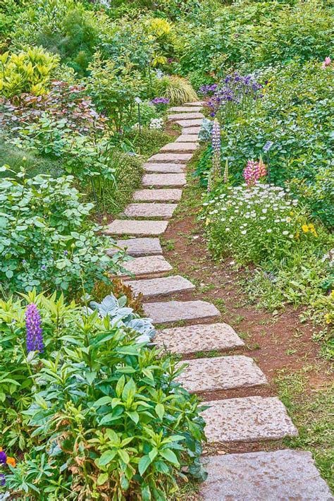 Natural Garden Path Ideas