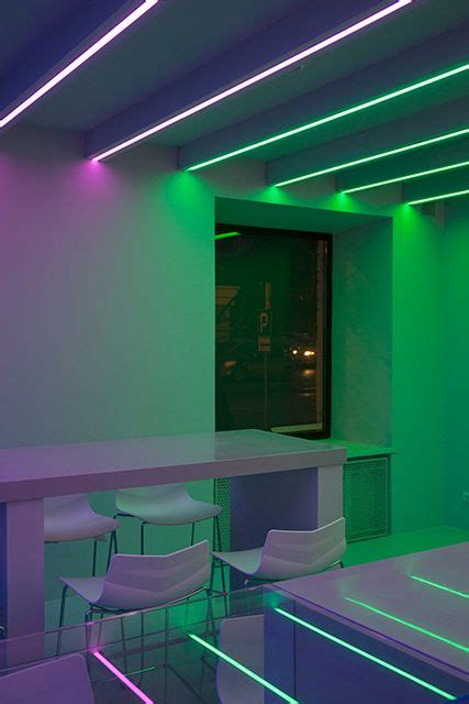 Retail Space Interior Design Moscow On Behance Retro Interior