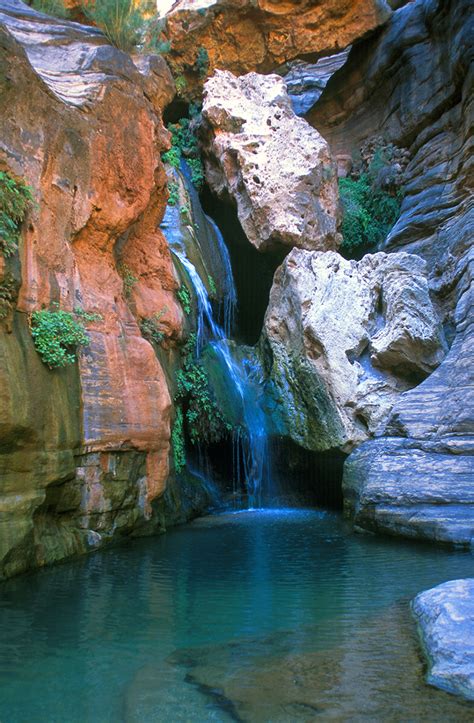 Elves Chasm And Redwall Cavern Grand Canyon Park Rivers And Oceans