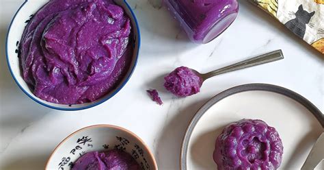 These ube crinkle cookies get theirflavor from both ube halaya and ube extract! Ube Halaya - Recipe
