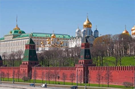 Russland hat 11 zeitzonen & der maximale zeitunterschied beträgt 10 stunden. Wie alt Russland? Wie viele Jahre gibt es Russland?