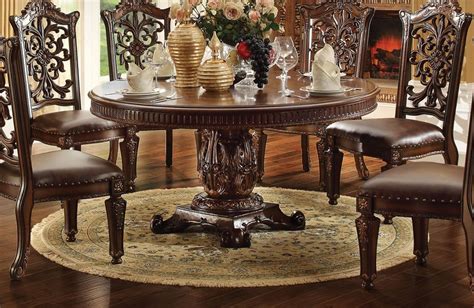 Vendome Formal Ornate 72 Wood Top Round Dining Table In