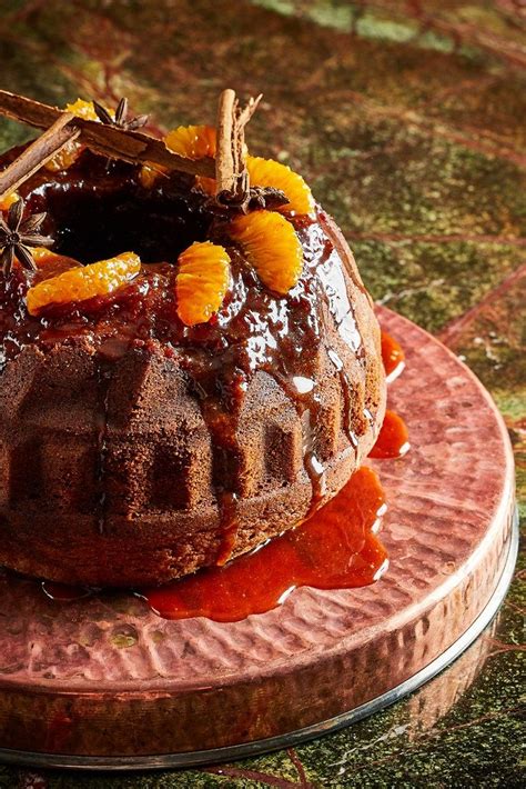 Looking for an easy holiday treat that everyone will love? Simon Jenkins' stunning bundt cake recipe sees two cake ...