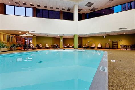 Hilton Albany Pool Pictures And Reviews Tripadvisor