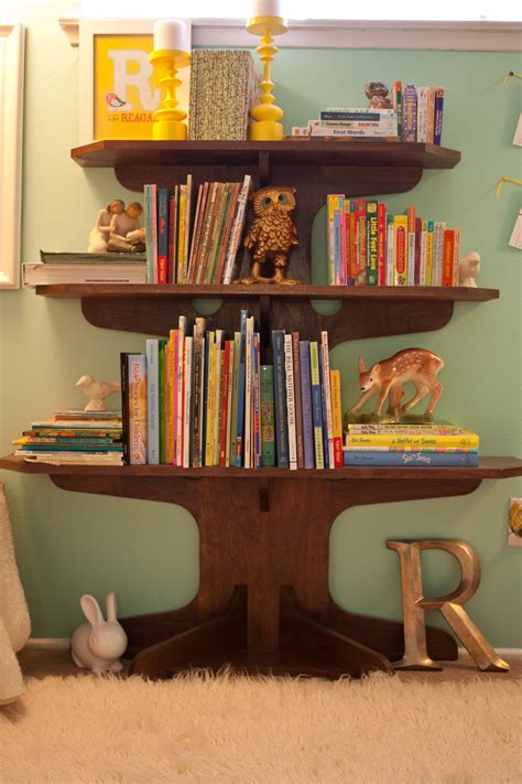 Treebookshelf I Need This Nursery Bookshelf Rustic Nursery Room