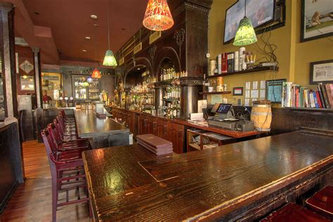 The word bar is of greek origin, báros meaning weight. Best Irish Pubs & Bars in Seattle to Drink at Right Now ...