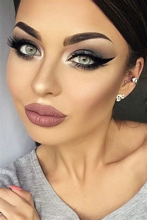 45 Smokey Eye Ideas And Looks To Steal From Celebrities Maquillaje De Ojos Maquillaje