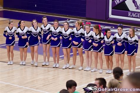 Fair Grove Cheerleaders Lined Up Cheerleading Cheer Cheer Skirts
