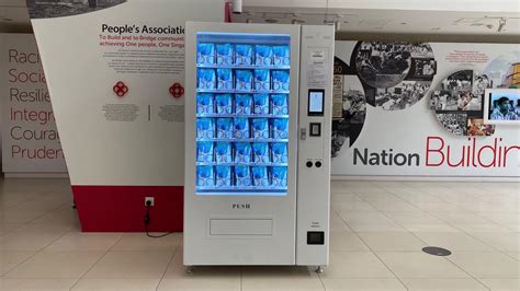 Where to collect free mask from temasek. Collect your free reusable face mask from May 26 onwards