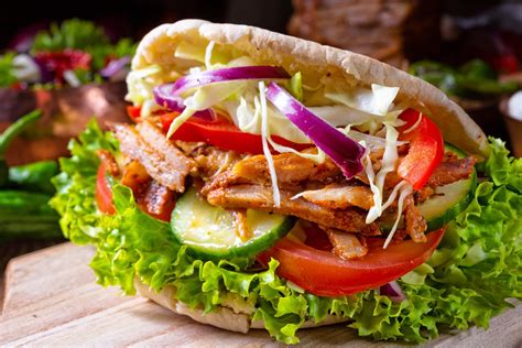 Il kurtőskalács è un dolce tipico ungherese, un dolce street food, che viene venduto durante le sagre, le fiere, gli eventi in piazza, nei mercati. Ricetta Kebab Fatto in Casa - Il Club delle Ricette