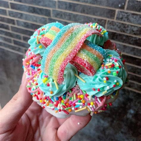 Rainbow Bubblegum Whip Doughie Thegrassfeddoughnut 🌈🍭 Donuts