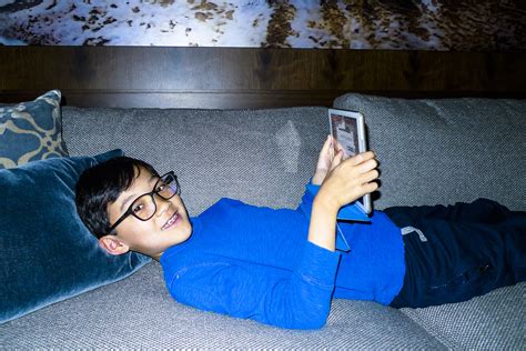 How Screen Time Affects Your Childs Vision — Fitz Frames