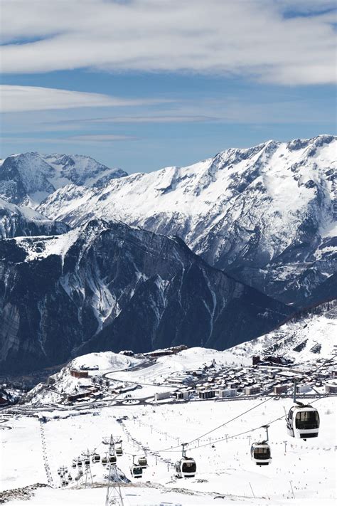 Alpe D Huez Named Top Ski Resort In Europe Tatler Asia
