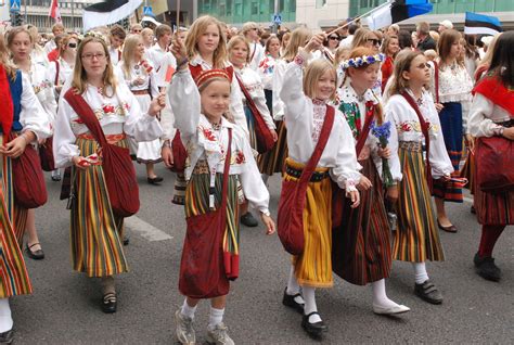 Song And Dance Festival Festive Parade In Tallinn Estonia Flickr