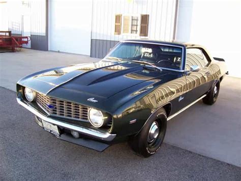 Best Muscle Cars List Of The Most Badass Classic American Muscle