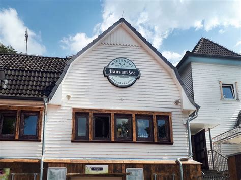 Der vorstand hatte sich bemüht, eine barrierefreie gastronomie anzubieten. Wirtshaus "Haus am See" und der Speckenbütteler Park ...