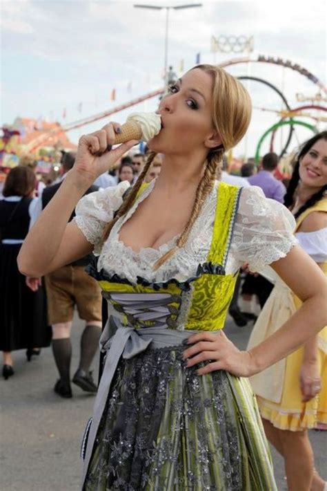 Busty Model Jordan Carver Visits Oktoberfest Barnorama