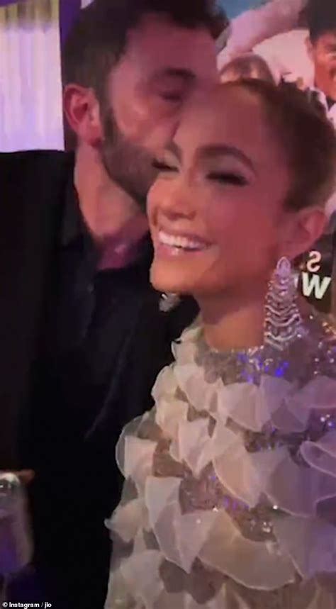 Jennifer Lopez Receives A Kiss From Her Husband Ben Affleck At Premiere