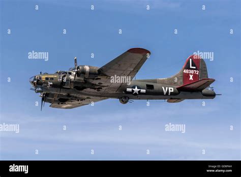 Boeing B17f Flying Fortress Ww2 Heavy Bomber Stock Photo Alamy