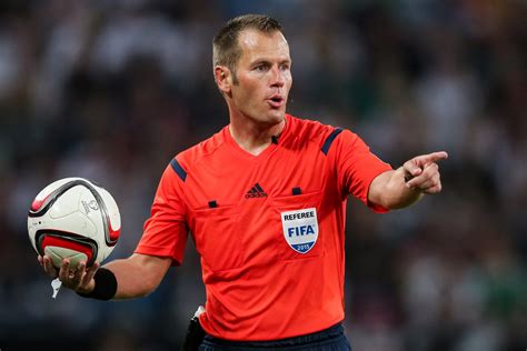 Danny makkelie (born 28 january 1983) is a dutch football referee. Danny Desmond Makkelie :: zerozero.pt