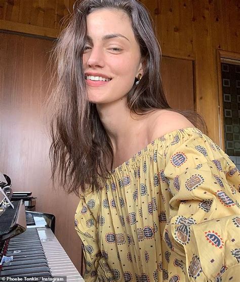 Phoebe Tonkin Reveals What She Is Doing While In Isolation Amid