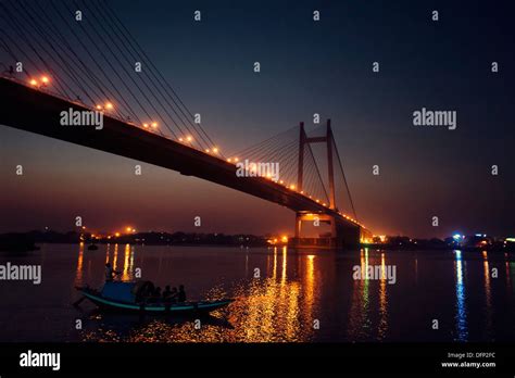 Night Image Of Second Hooghly Bridge Hi Res Stock Photography And