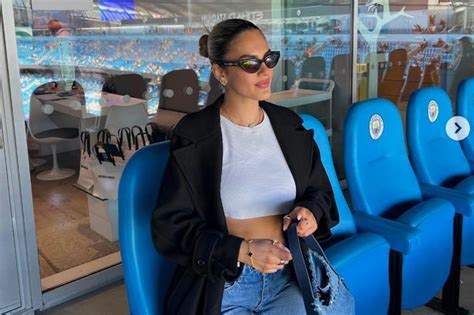 Pep Guardiola S Daughter Sees Man City Title Lift As Fans Say Tell Dad