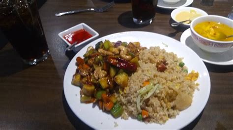Food maxx works employees to the bone. Golden Star Chinese Food - Restaurant | 2257 Hilltop Dr ...
