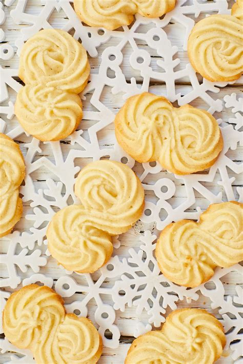 Butter Spritz Cookies Spritz Cookie Recipe Danish Butter Cookies