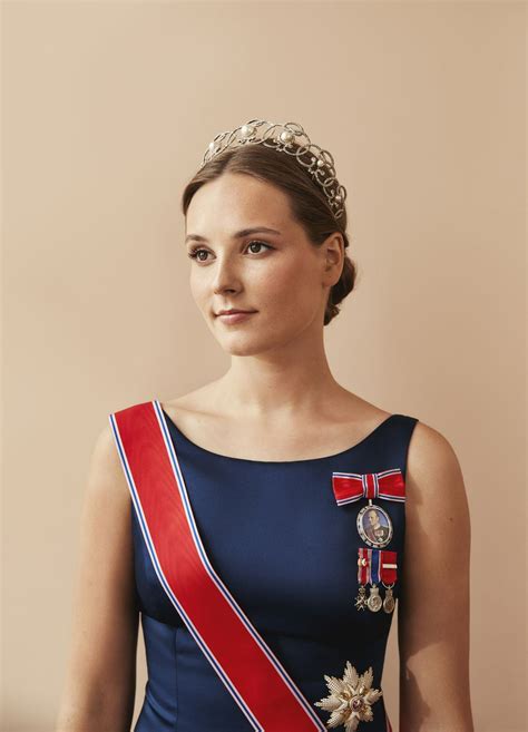 Princess Ingrid Princess Victoria Of Sweden Princess Estelle Crown
