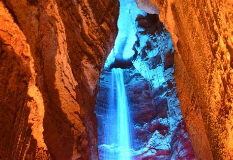 Top 10 Most Amazing Caves And Caverns In The Usa