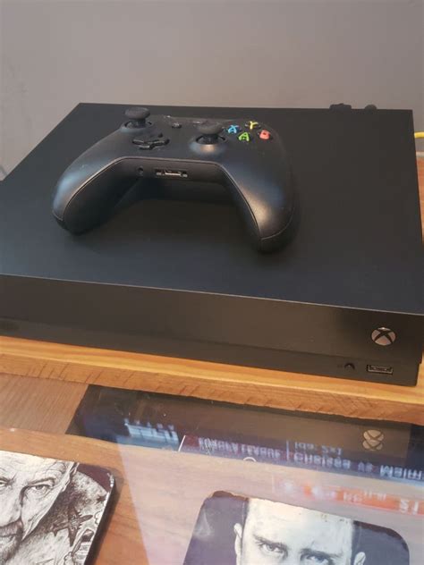 Xbox One X Console De Videogame Microsoft Usado Enjoei