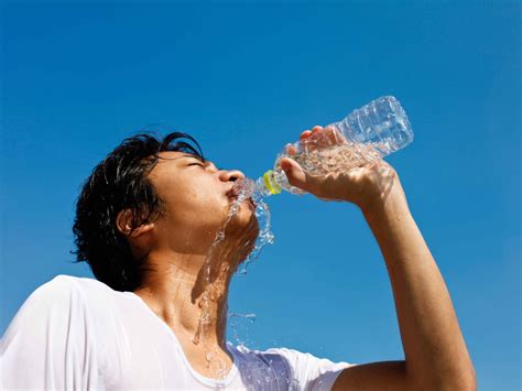 Dehydration happens when your body doesn't have enough fluid to function at its best. Dehydration affects your heart like 'smoking a cigarette ...