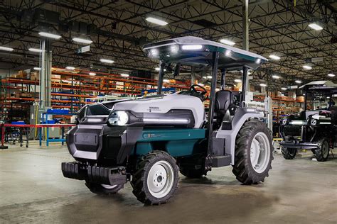 Charged Evs Monarch Tractor Secures 3 Million Grant To Demonstrate