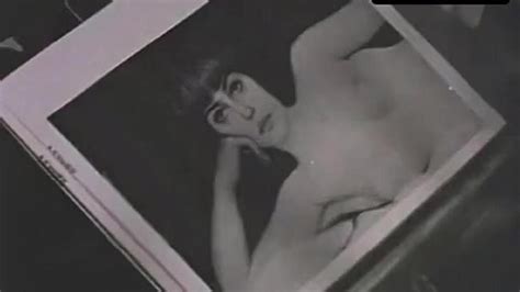 Jeanne Moreau Breasts Scene In The Bride Wore Black Porn Videos