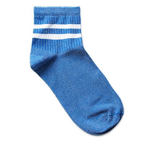 The Blue Sock Trend Is Taking Over Social Media Who What Wear Uk
