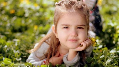 Cute Kid Girl Toddler Hd Cute 4k Wallpapers Images Backgrounds