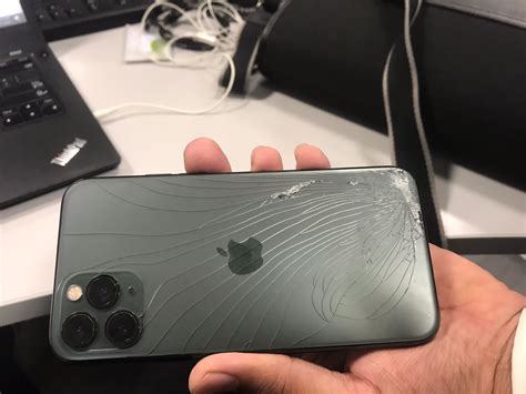 Broken My IPhone 11 Pro Backside Apple Community