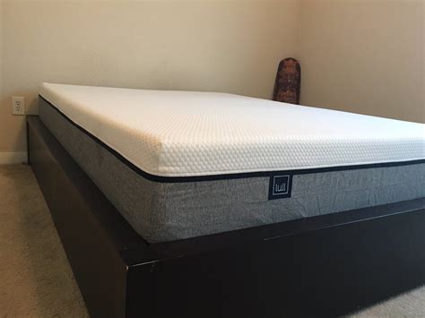 Memory foam is a special type of foam that is denser and more responsive than the standard types of foam. Best Memory Foam Mattresses for 2018 // What are the Top 10?