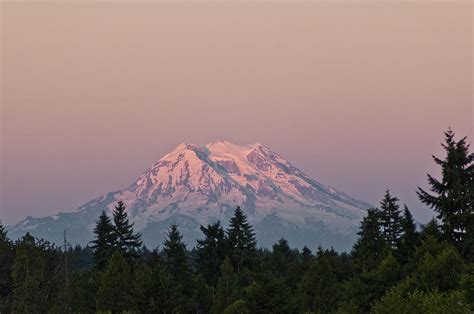 Mt Rainier Sunset Photograph By Jim Tobin